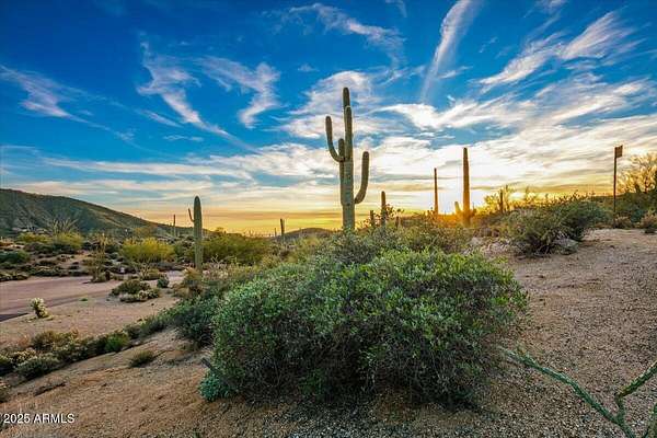 0.92 Acres of Residential Land for Sale in Scottsdale, Arizona
