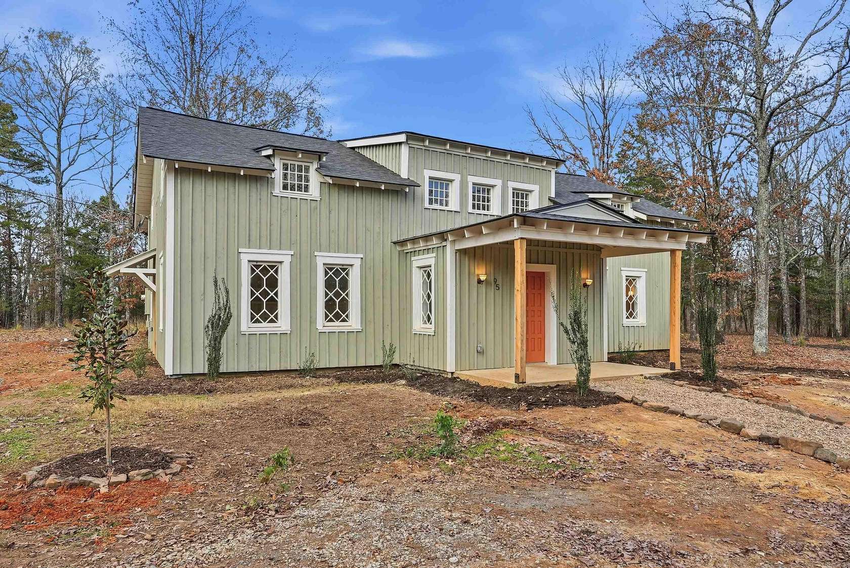 5 Acres of Residential Land with Home for Sale in Vilonia, Arkansas