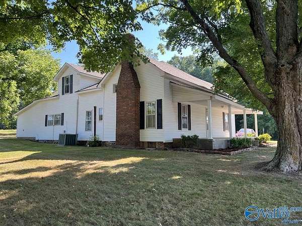 3.18 Acres of Residential Land with Home for Lease in Athens, Alabama