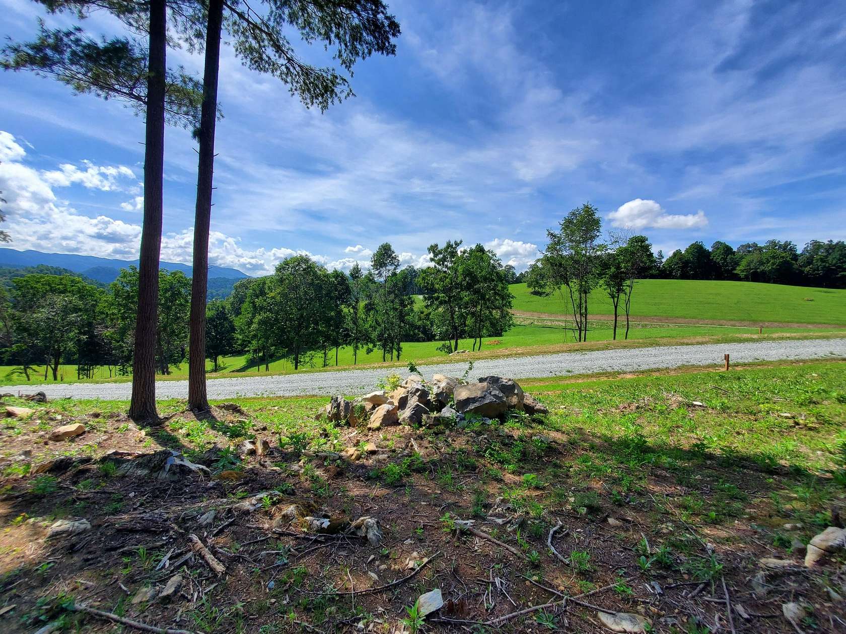 2.26 Acres of Residential Land for Sale in Butler, Tennessee