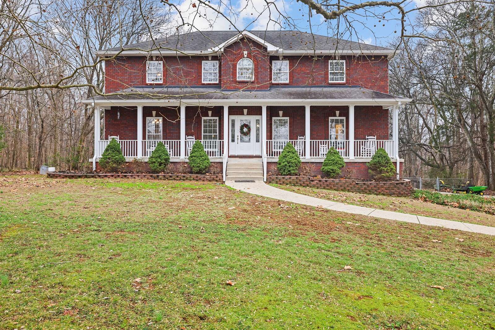 15.5 Acres of Land with Home for Sale in Ashland City, Tennessee