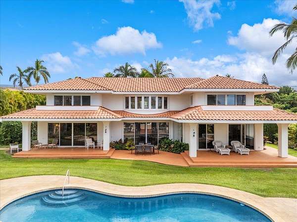 2.12 Acres of Land with Home for Sale in Kihei, Hawaii