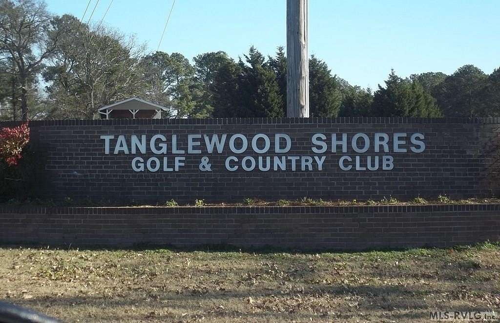 0.5 Acres of Residential Land for Sale in Bracey, Virginia