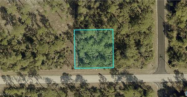 0.25 Acres of Residential Land for Sale in Lehigh Acres, Florida
