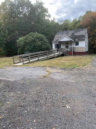 2 Acres of Residential Land with Home for Sale in Beckley, West Virginia