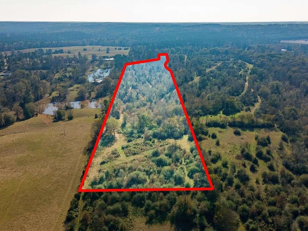 10 Acres of Residential Land for Sale in Nacogdoches, Texas
