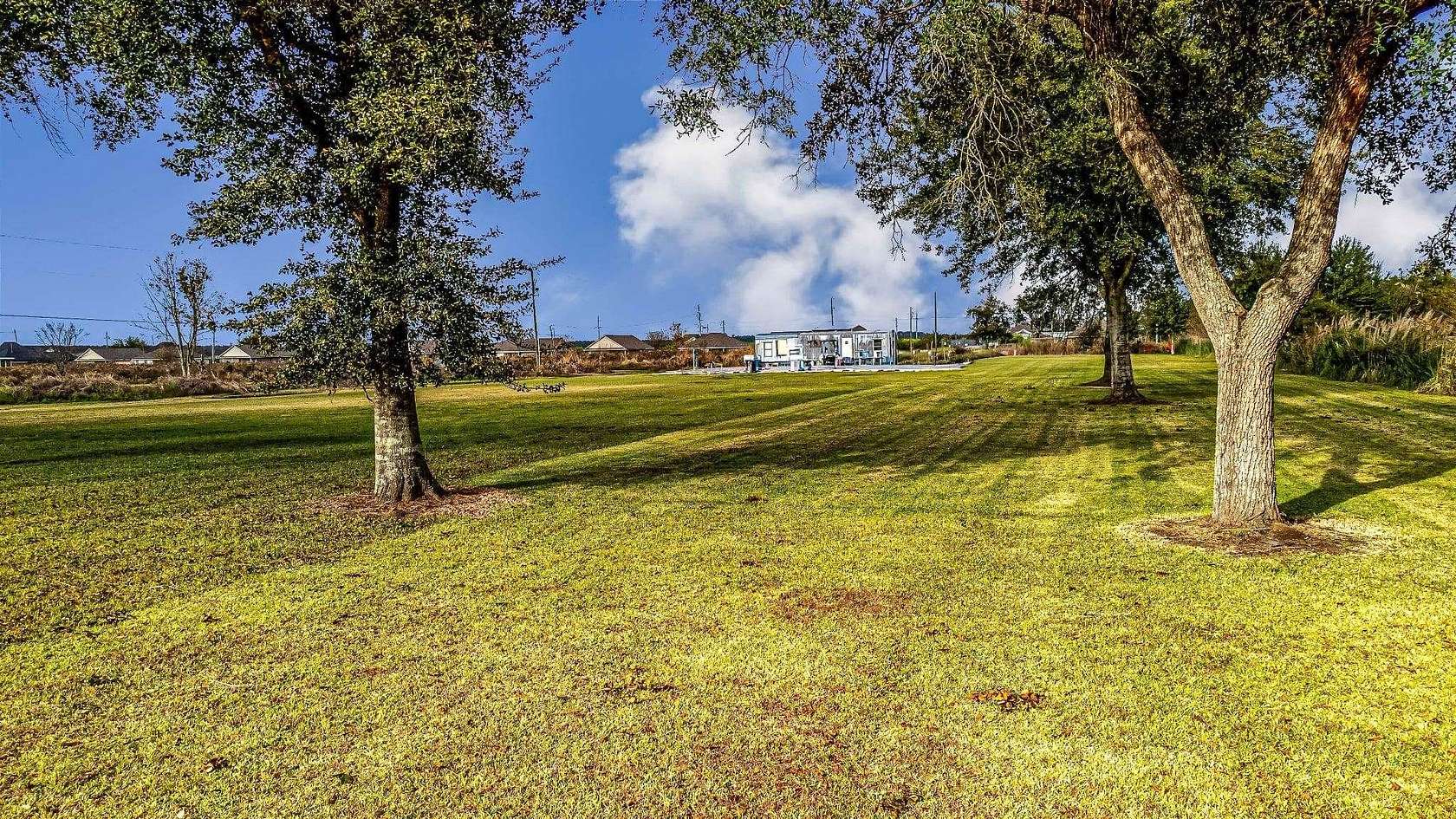 3.2 Acres of Residential Land for Sale in Thibodaux, Louisiana