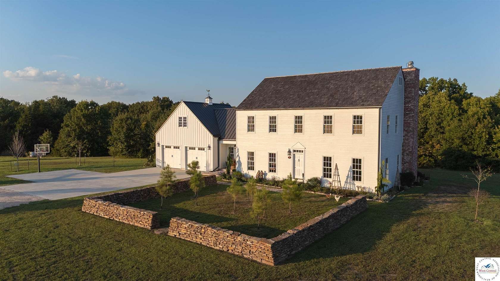 15 Acres of Land with Home for Sale in Versailles, Missouri