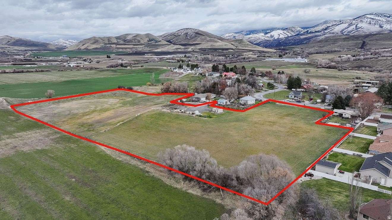 10.9 Acres of Land for Sale in Franklin, Idaho