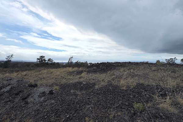 3 Acres of Land for Sale in Hawaiian Ocean View, Hawaii