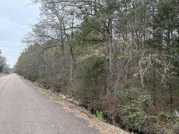 2.8 Acres of Residential Land for Sale in Amory, Mississippi