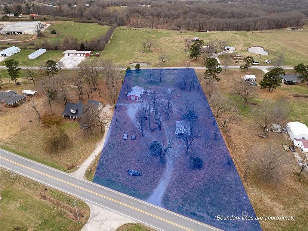 2.4 Acres of Improved Mixed-Use Land for Sale in Harrison, Arkansas