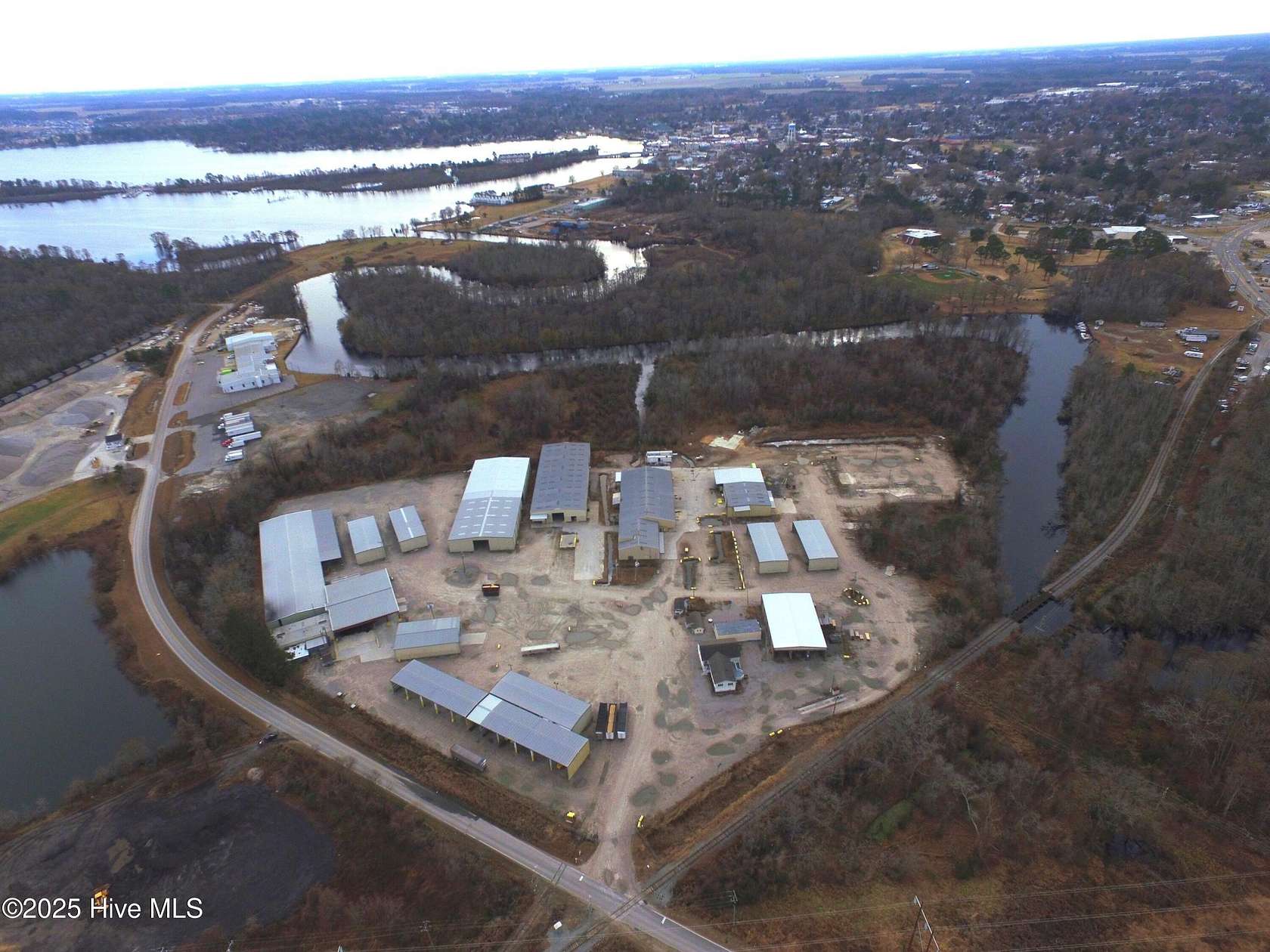 34.7 Acres of Improved Mixed-Use Land for Sale in Elizabeth City, North Carolina