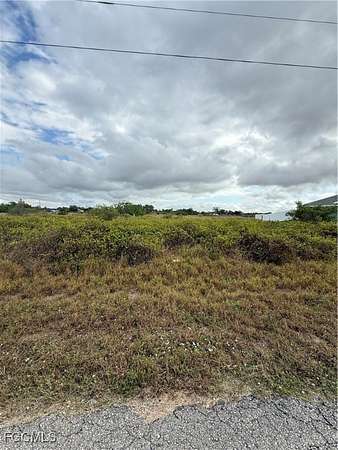 0.5 Acres of Land for Sale in Lehigh Acres, Florida