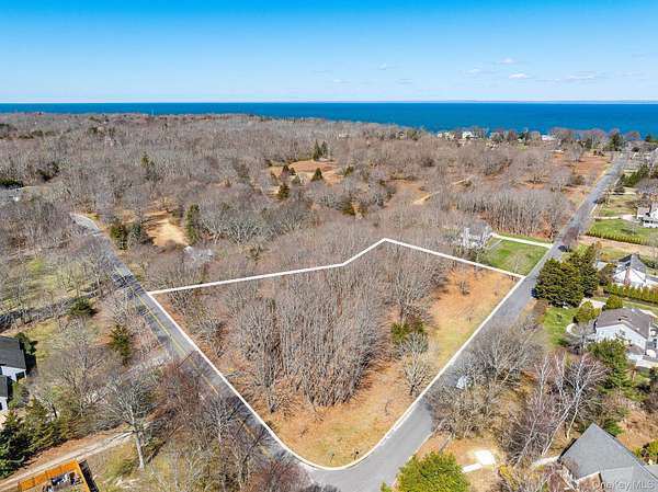 2 Acres of Residential Land for Sale in Southold, New York