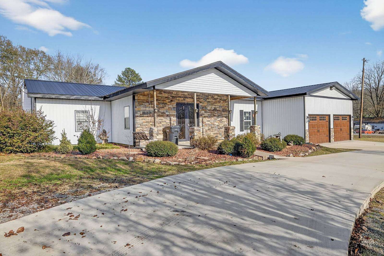 2 Acres of Residential Land with Home for Sale in Southside, Alabama