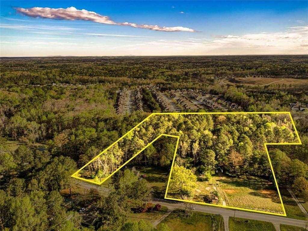 9 Acres of Land for Sale in South Fulton, Georgia