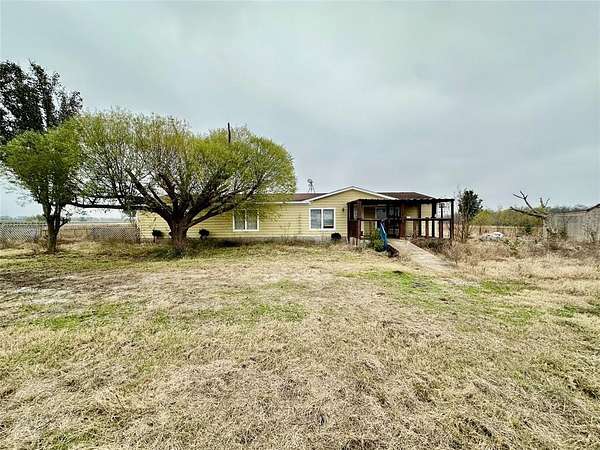 2.74 Acres of Residential Land with Home for Sale in Caddo Mills, Texas