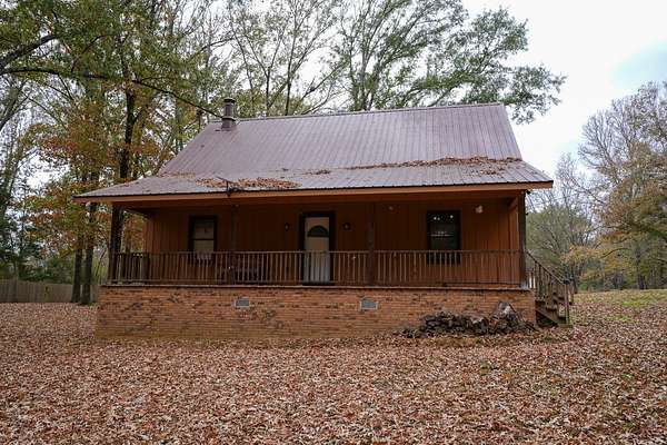 4 Acres of Land with Home for Sale in Raymond, Mississippi