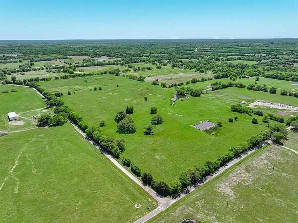 2 Acres of Residential Land for Sale in Edgewood, Texas