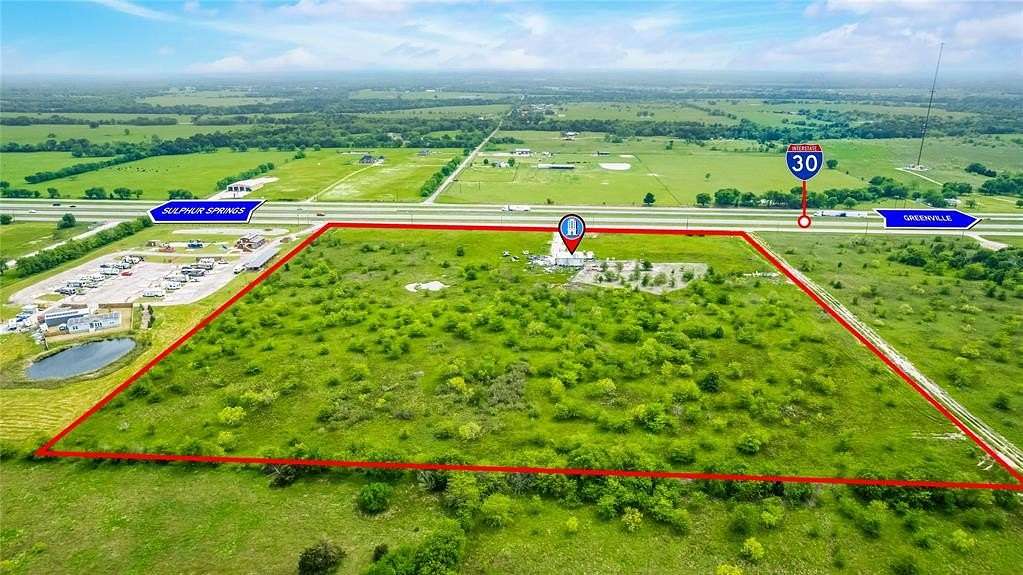 21.5 Acres of Mixed-Use Land for Sale in Campbell, Texas