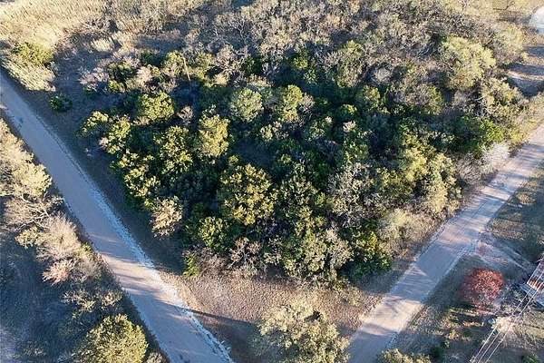 1.24 Acres of Residential Land for Sale in Ovalo, Texas