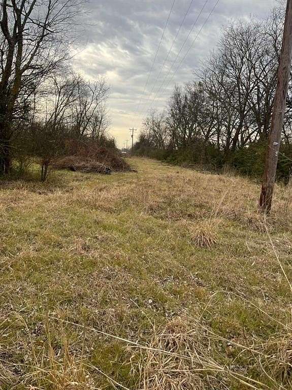 1.3 Acres of Land for Sale in Sulphur Springs, Texas