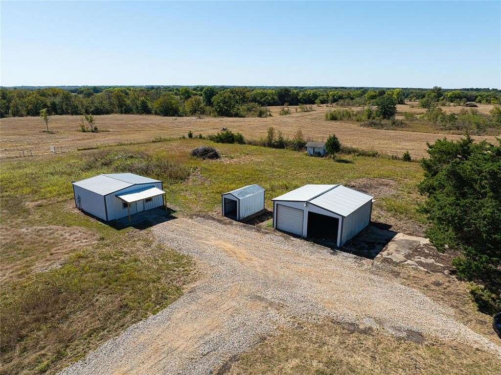 10.2 Acres of Land for Sale in Roxton, Texas