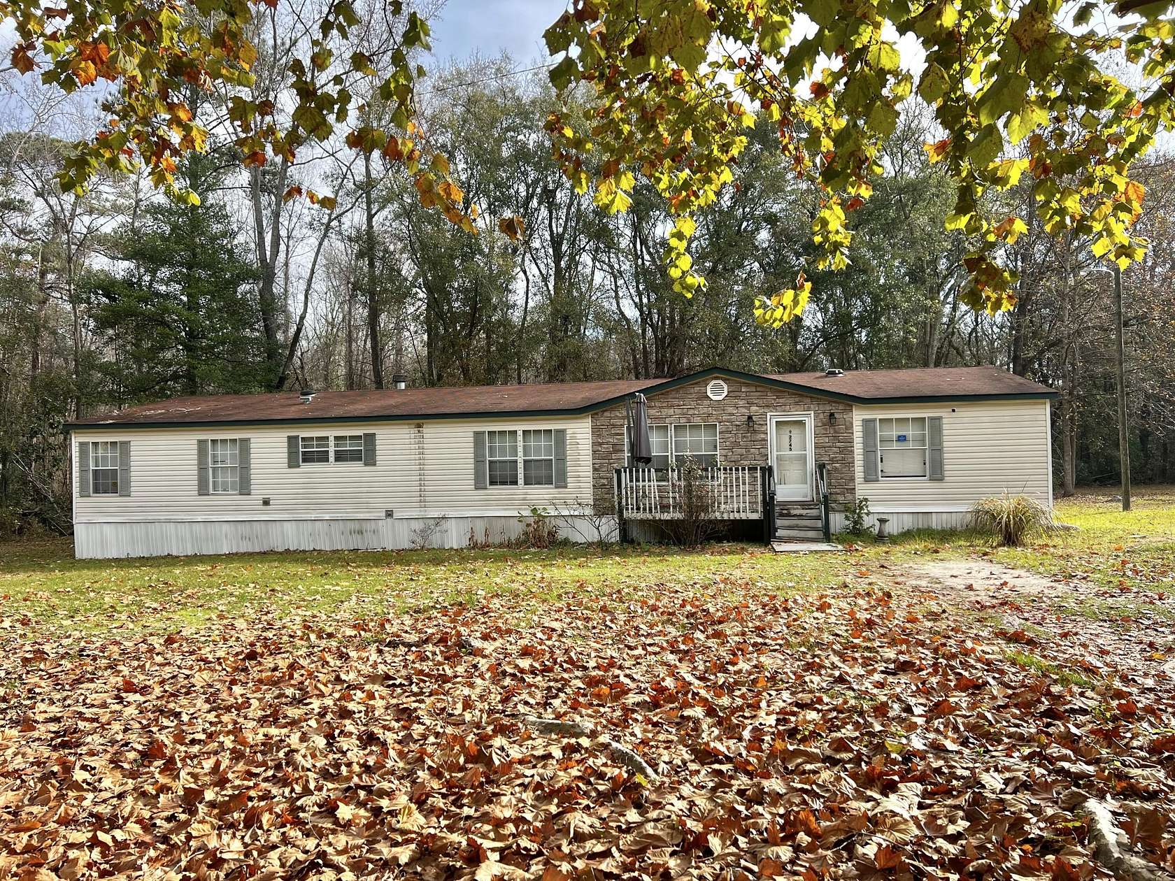 3.72 Acres of Residential Land with Home for Sale in Sumter, South Carolina