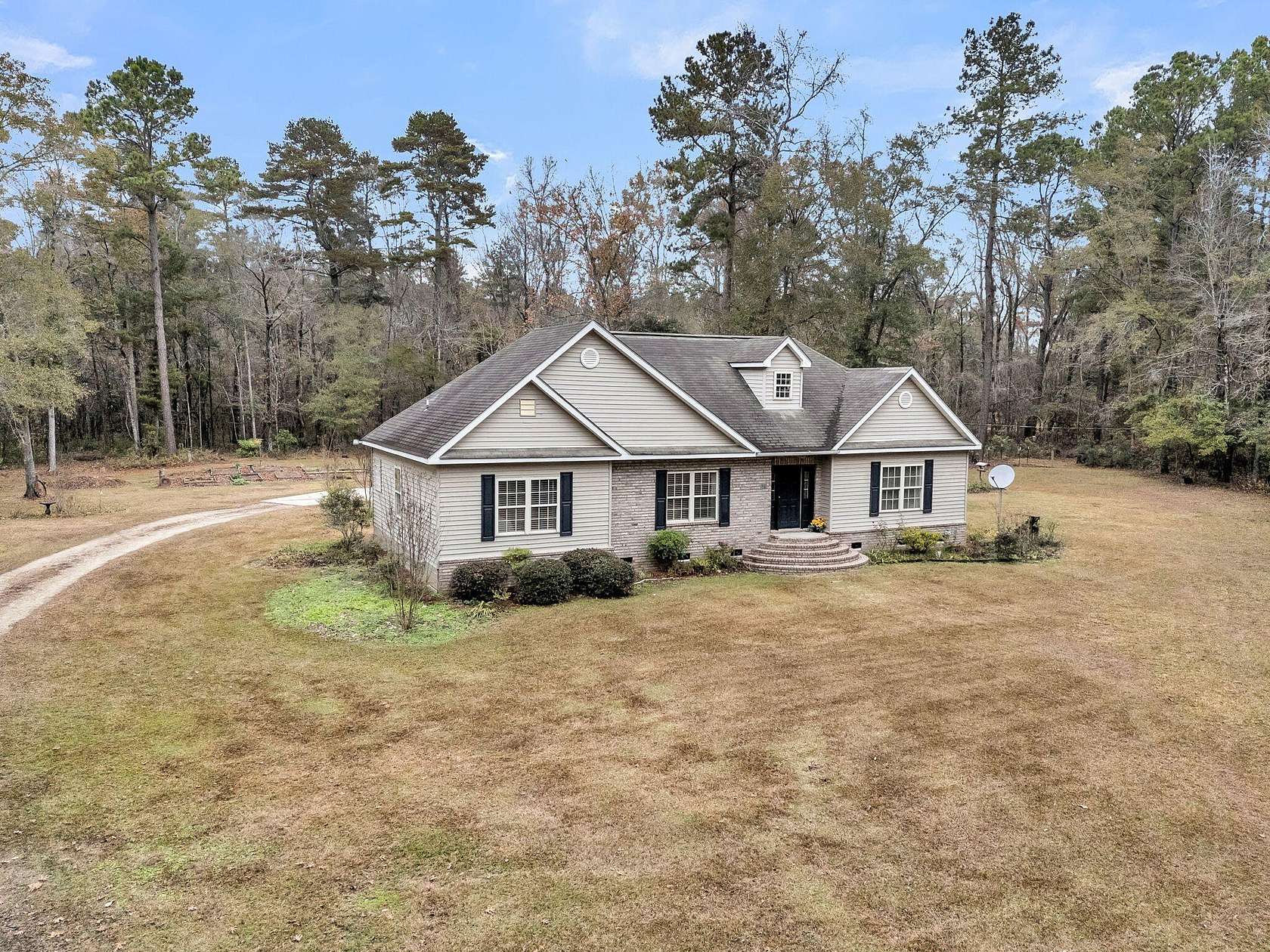 14.2 Acres of Land with Home for Sale in Holly Hill, South Carolina