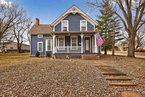 22 Acres of Land with Home for Sale in Holton, Kansas