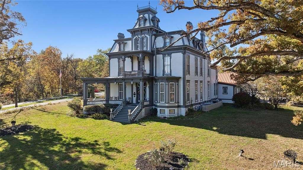 36 Acres of Improved Land for Sale in Hannibal, Missouri