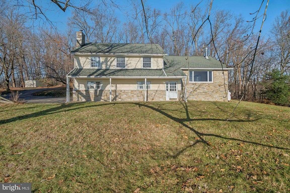 7.58 Acres of Residential Land with Home for Sale in Finksburg, Maryland