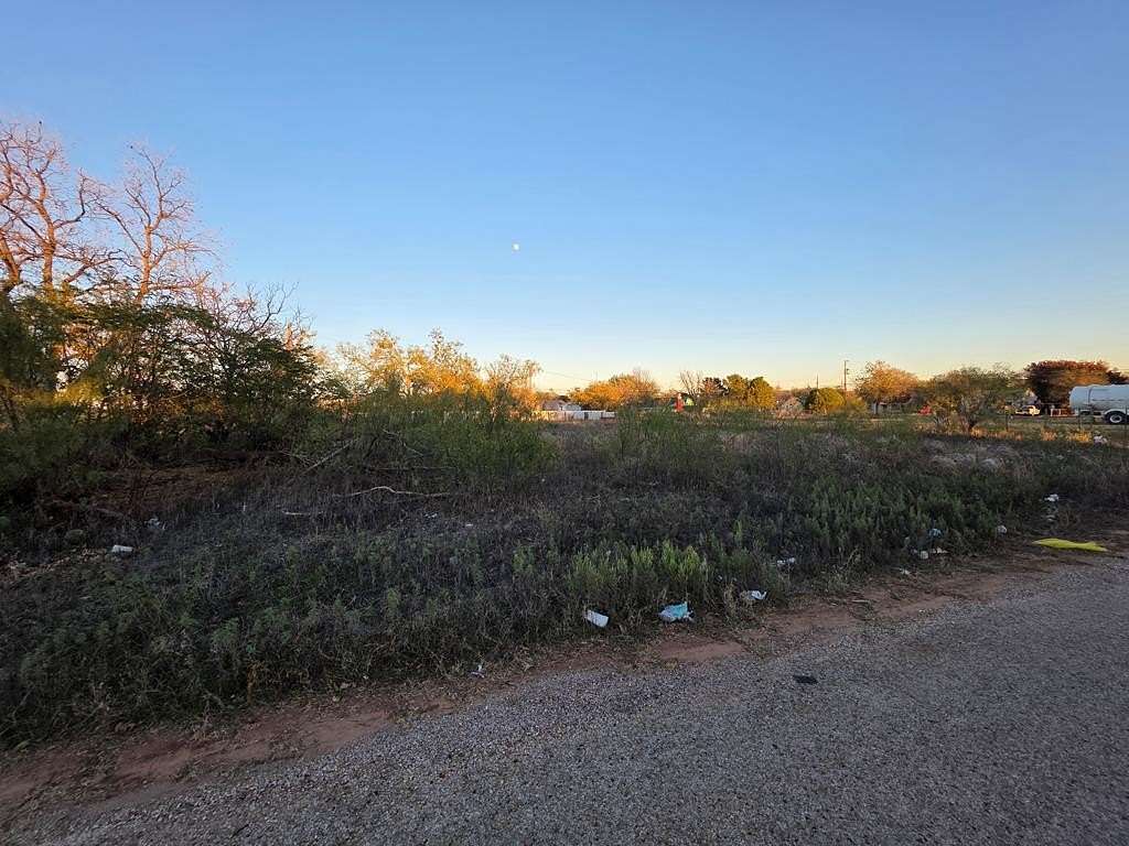 0.17 Acres of Residential Land for Sale in Sweetwater, Texas