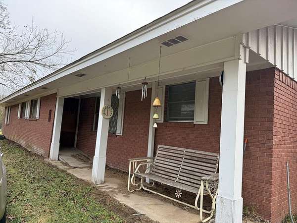 5.26 Acres of Residential Land with Home for Sale in Lufkin, Texas