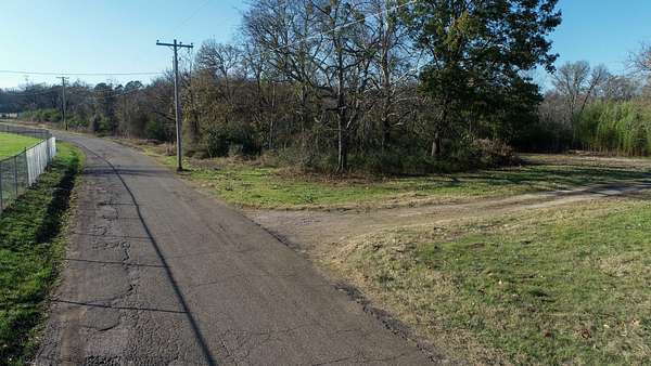 19.6 Acres of Recreational Land for Sale in Idabel, Oklahoma