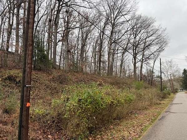 1.5 Acres of Residential Land for Sale in Dunbar, West Virginia