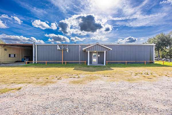 4 Acres of Improved Commercial Land for Lease in Thibodaux, Louisiana