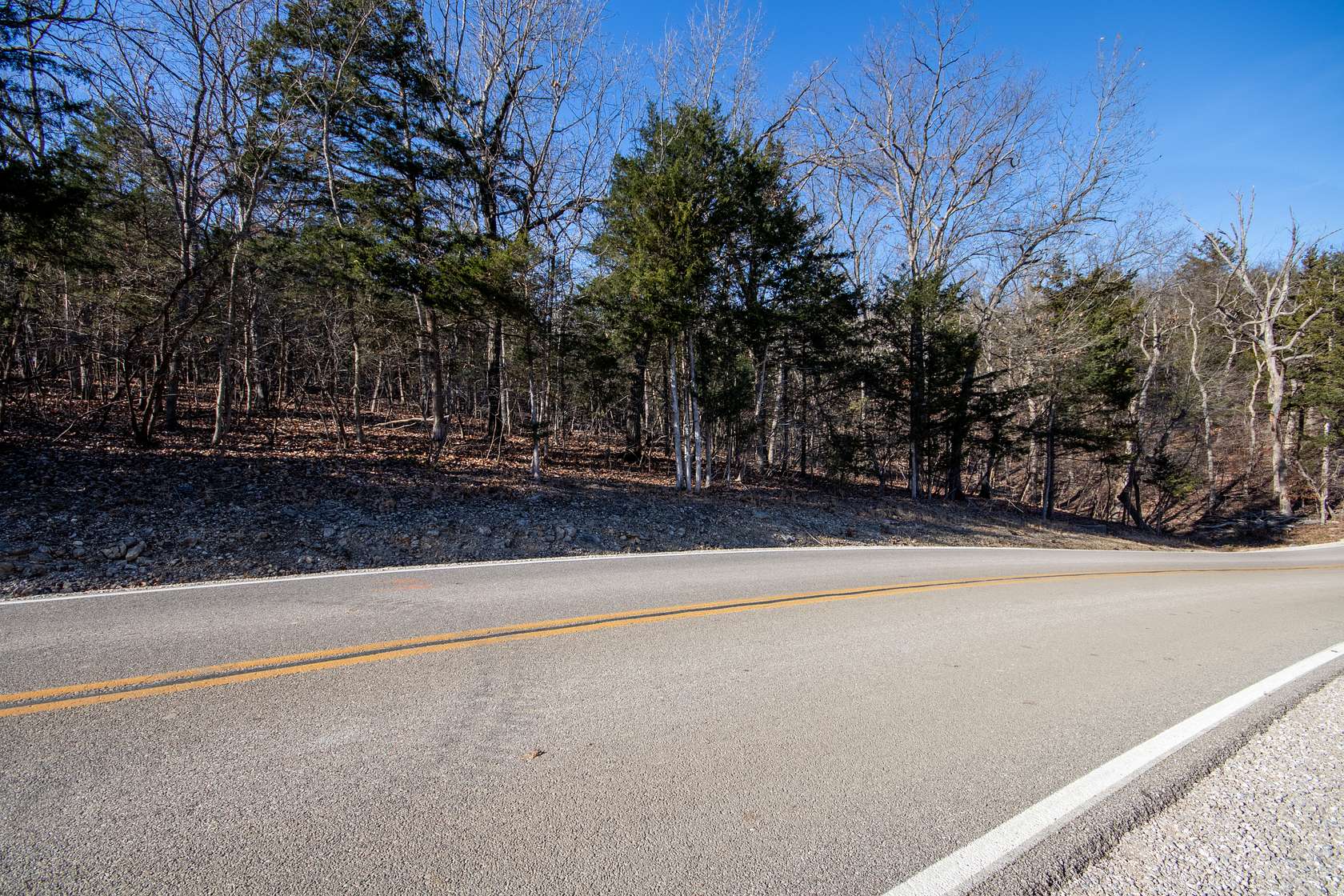 0.36 Acres of Residential Land for Sale in Village of Four Seasons, Missouri