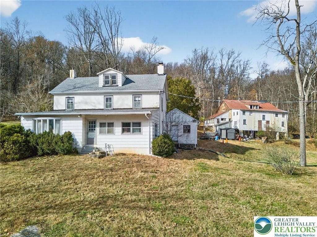 17.3 Acres of Recreational Land with Home for Sale in Washington Township, Pennsylvania