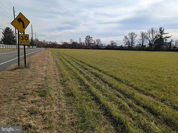 8.84 Acres of Commercial Land for Sale in Allentown, New Jersey