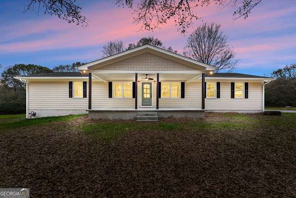 4.24 Acres of Residential Land with Home for Sale in Statham, Georgia