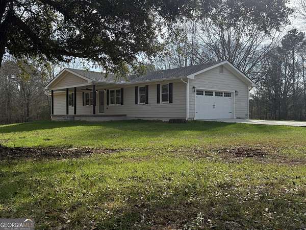 4.24 Acres of Residential Land with Home for Sale in Statham, Georgia