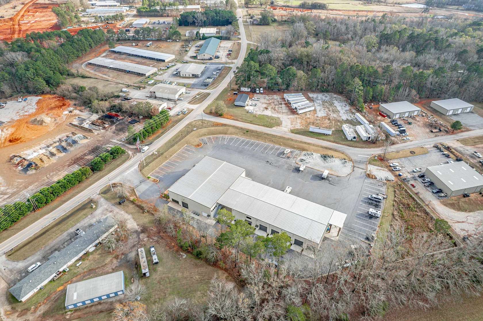 3.88 Acres of Improved Commercial Land for Sale in Eatonton, Georgia