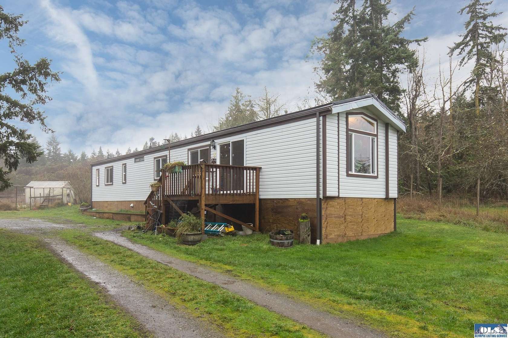 1.9 Acres of Land with Home for Sale in Port Angeles, Washington