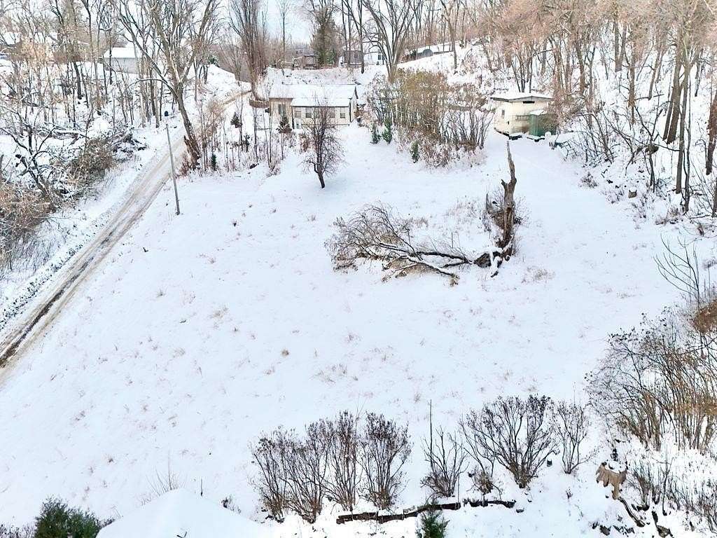 0.85 Acres of Residential Land for Sale in Sioux City, Iowa