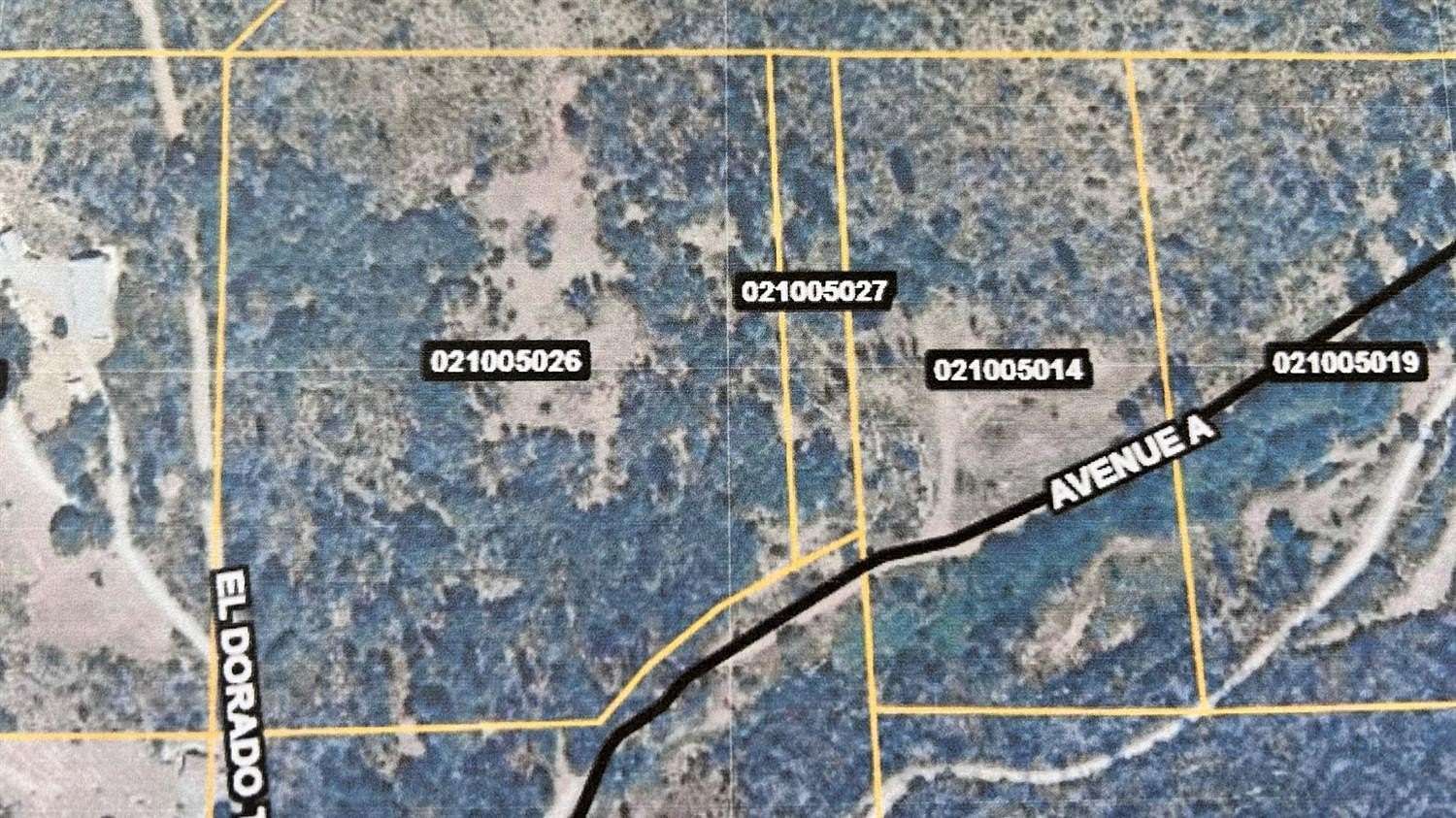 14.9 Acres of Land for Sale in Mountain Ranch, California