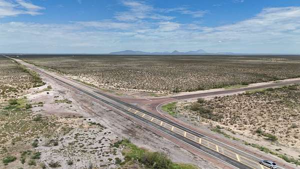 795 Acres of Land for Sale in Salt Flat, Texas