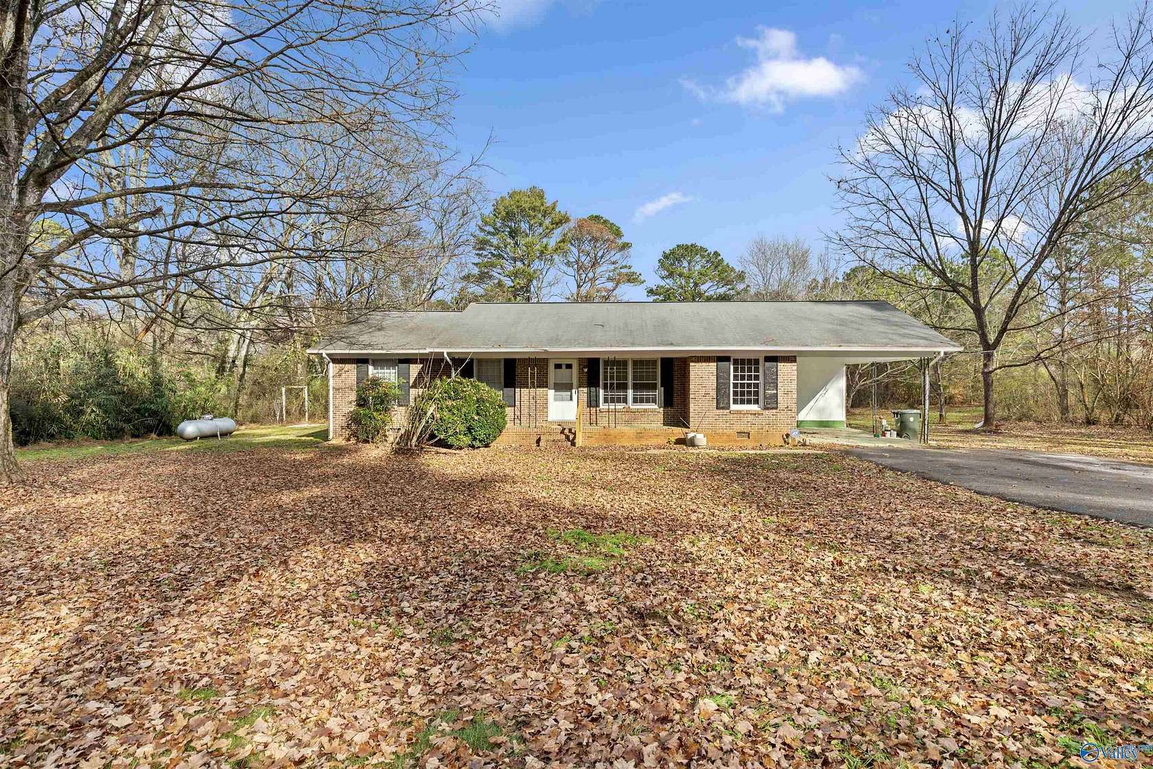 2 Acres of Residential Land with Home for Sale in Toney, Alabama