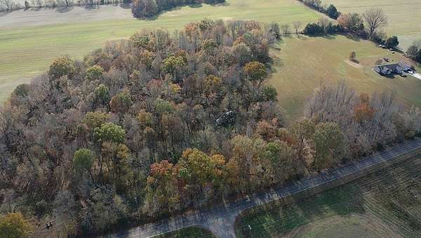 8.15 Acres of Residential Land for Sale in Puryear, Tennessee